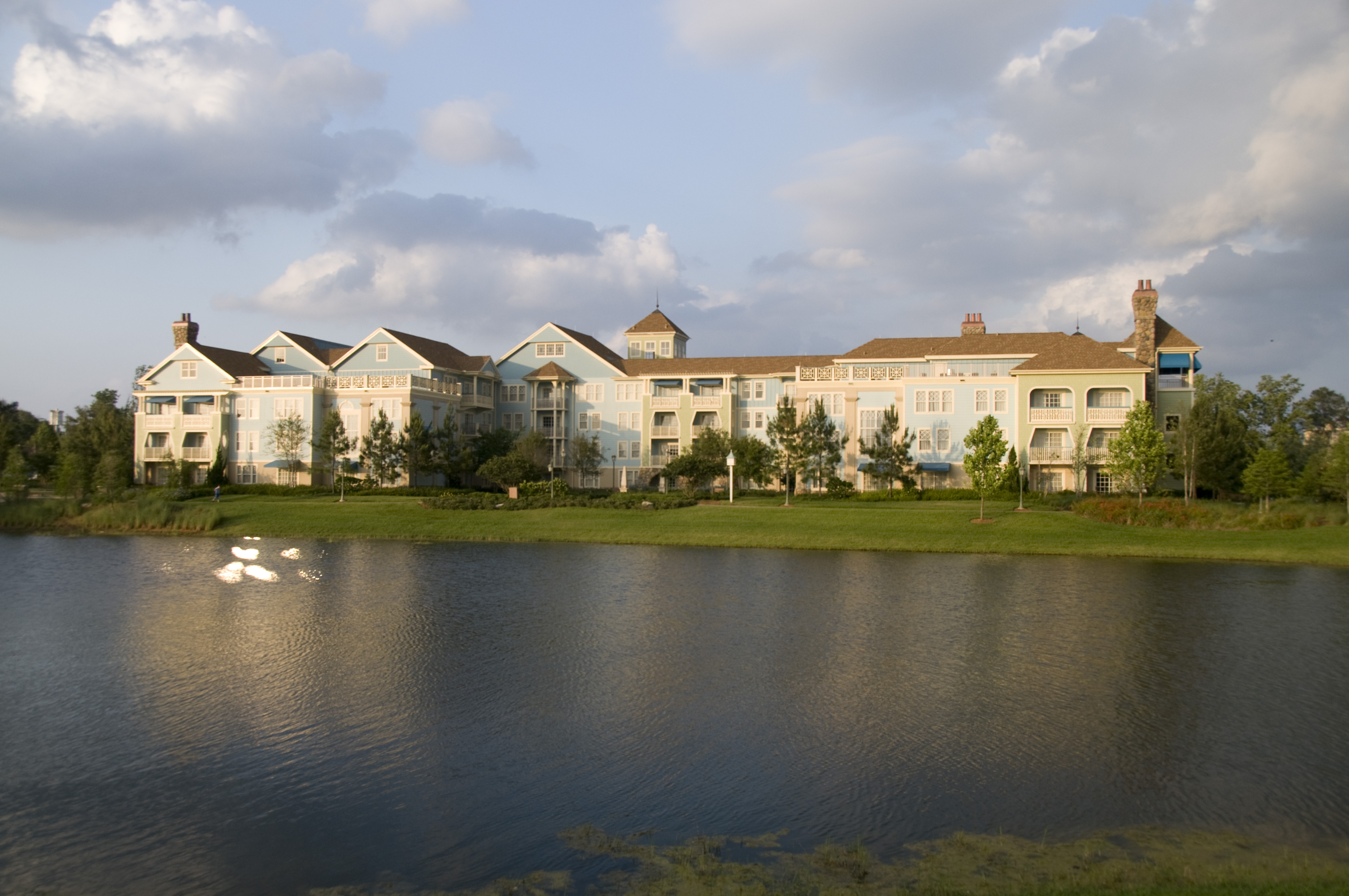 Disney's Saratoga Springs